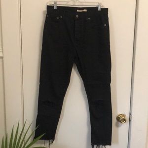 Levi’s Wedgie Fit Distressed Jeans